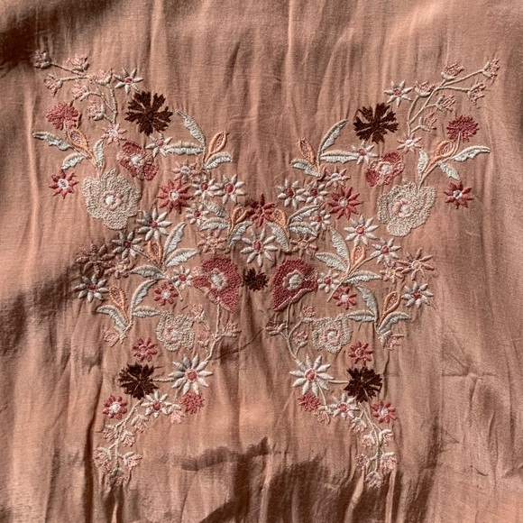 Vintage Satin Bomber Jacket 🌸 Embroidered Butterfly 🦋 Ruffled collar & wrists - Picture 4 of 14